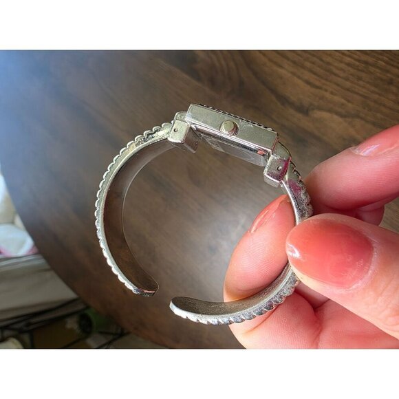 Women's Bella & Rose Quartz Bracelet Watch (need a replacement battery) - Picture 13 of 16